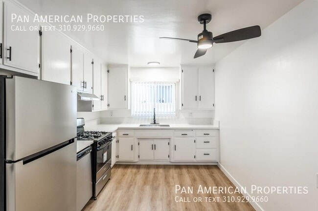 Building Photo - 638 Nebraska Ave Unit 3