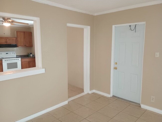 Photo - 2/1 Unit for rent in Lake Wales
