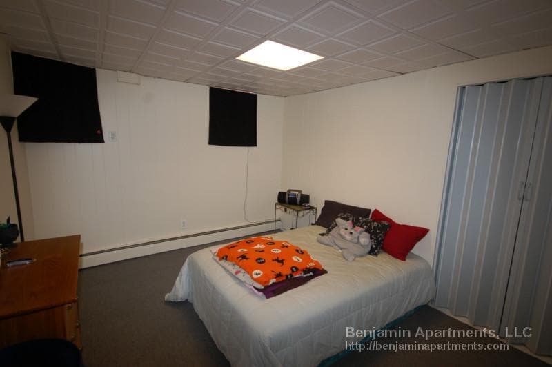 Photo - 15 Glenville Ave Unit B6