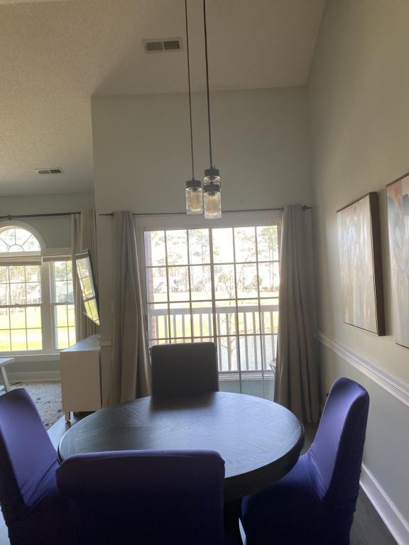 Photo - 699 Riverwalk Dr