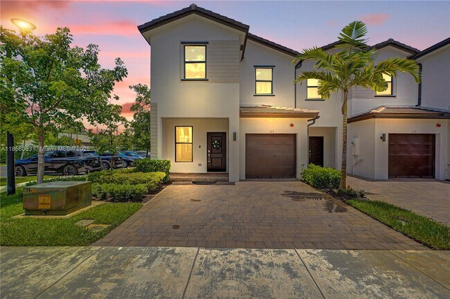 Building Photo - 213 SW 159th Ct Rental
