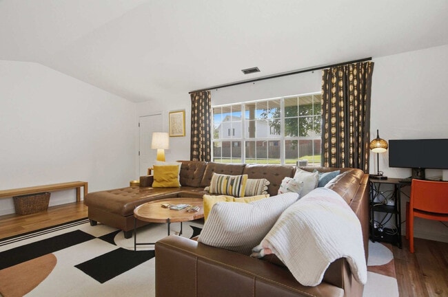 1405 Camellia Dr Unit SI ID1621849P