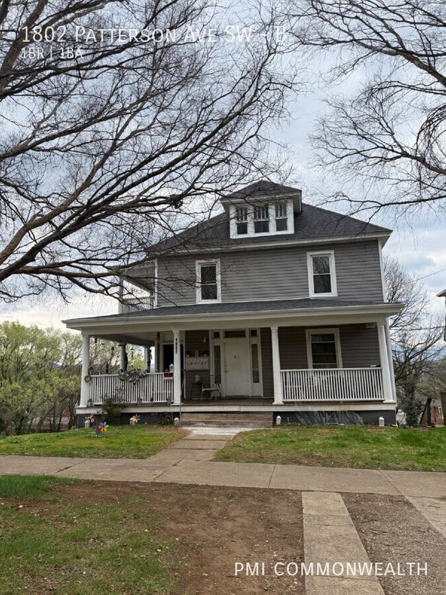 Building Photo - 1802 Patterson Ave SW Unit B