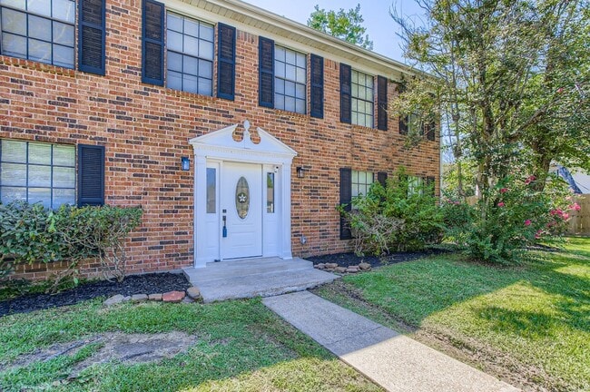 Photo - 4819 Brooklawn Dr