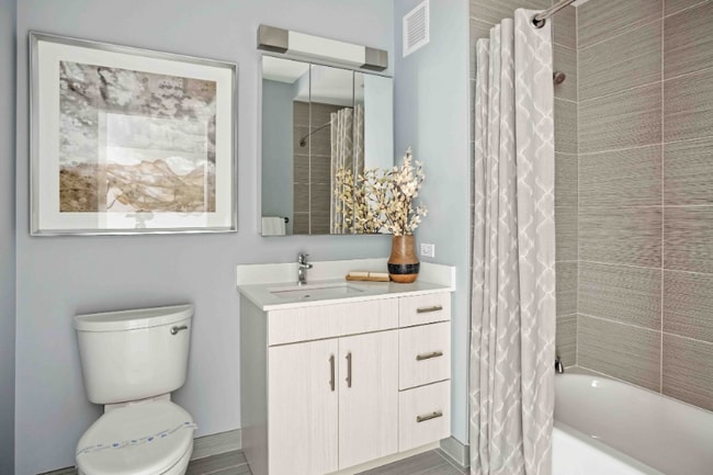 Photo - 1010 S State St Unit 1402