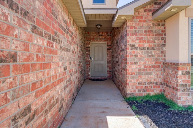 Photo - 10030 Urbana Ave