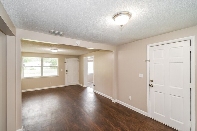 Photo - 6019 Verdes Rd