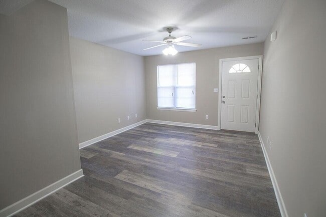 1311 Raleigh Dr
