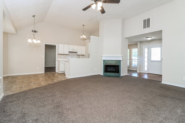 Photo - 103 Mason Ct