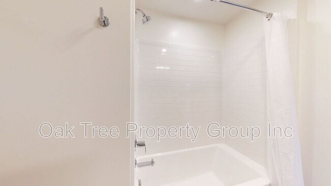 Photo - 532 Union St