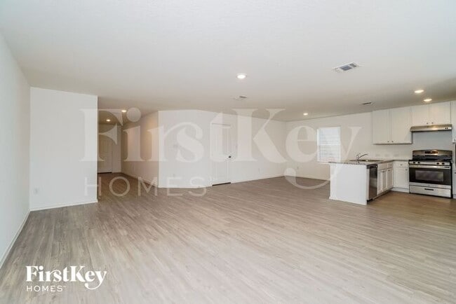 Photo - 6459 Cibolo Springs