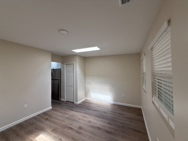 Photo - 7914 Gleason Dr NW Unidad 1070