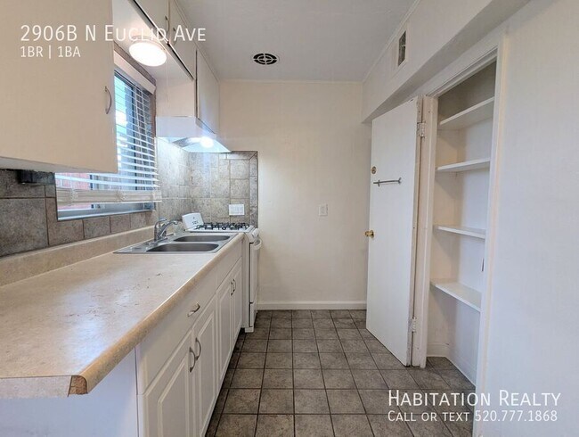 Photo - 2906B N Euclid Ave-