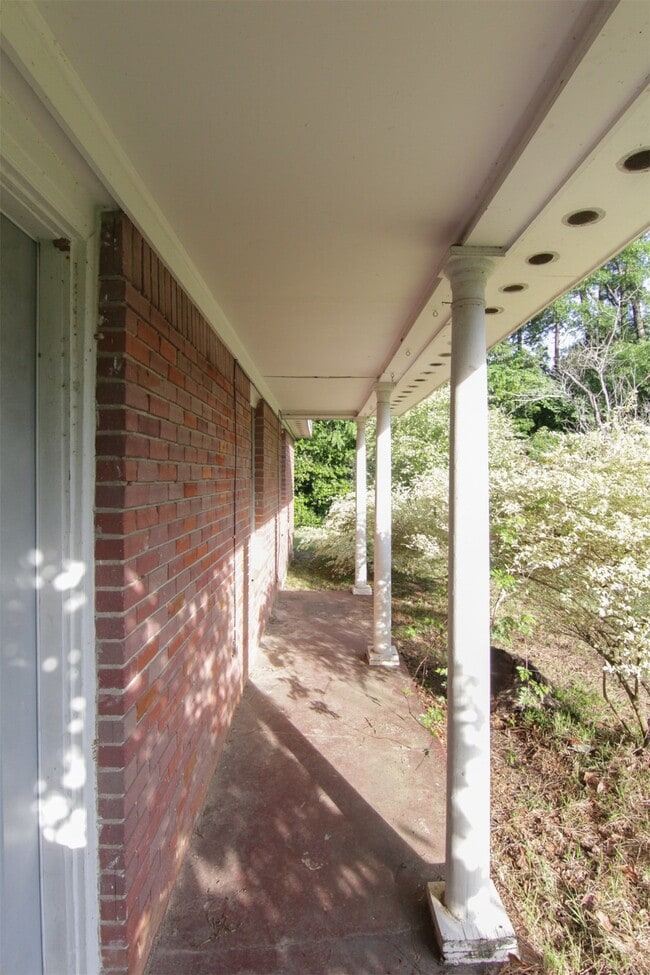 Photo - 3610 W Davis St