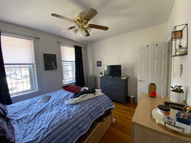 Photo - Beautiful renovated unit in Brighton available July 1st!