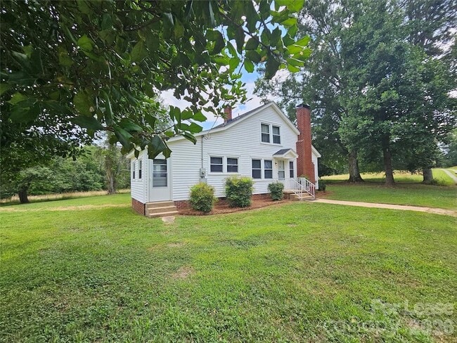 Photo - 1129 Costner Rd