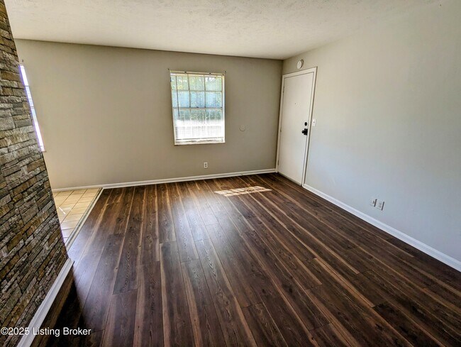 Photo - 3523 Georgetown Pl