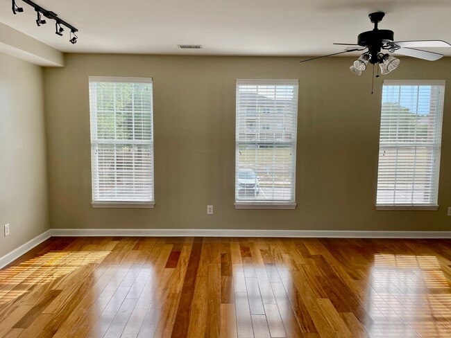 Photo - 3 Bedroom 2.5 Bathroom Condo in Sunset Beach Unit Q1790-1