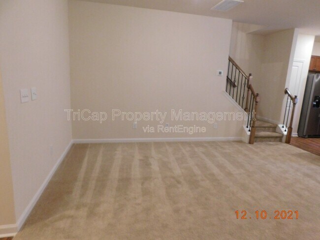 Photo - 103 Early Times Ave