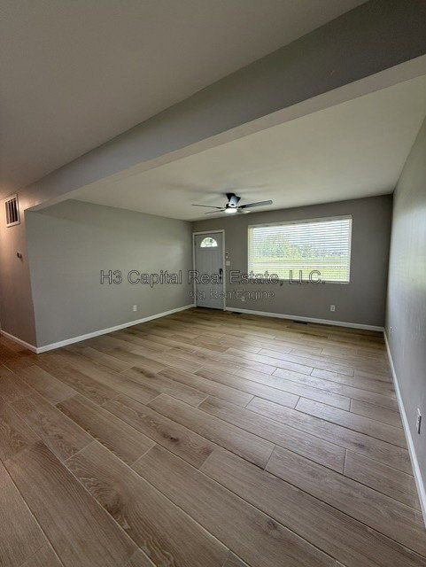Photo - 3700 Pontoon Rd