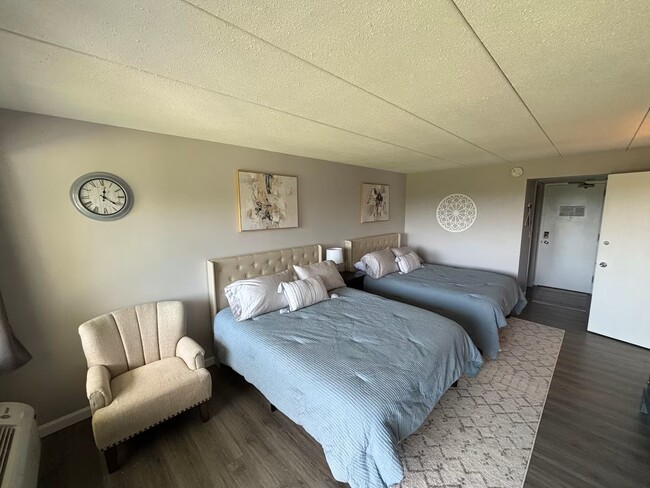 Building Photo - Cedar Lodge 201 Unit 201A
