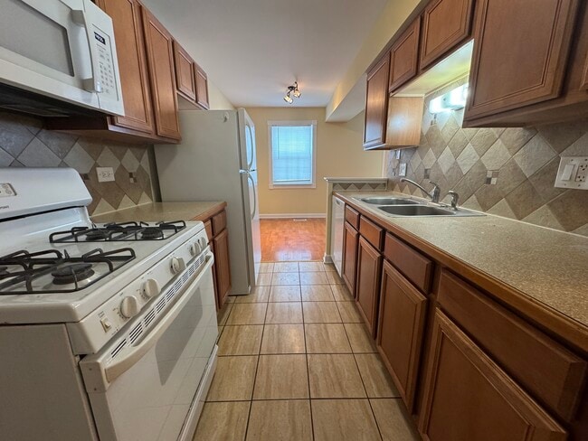 Photo - 460 N Lake Shore Dr