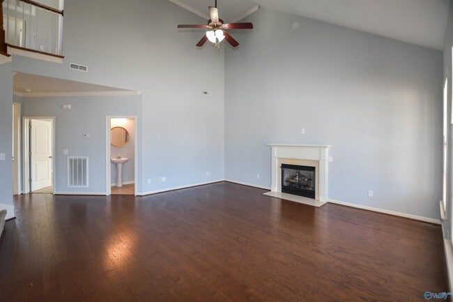 Photo - 703 River Landing Blvd SW