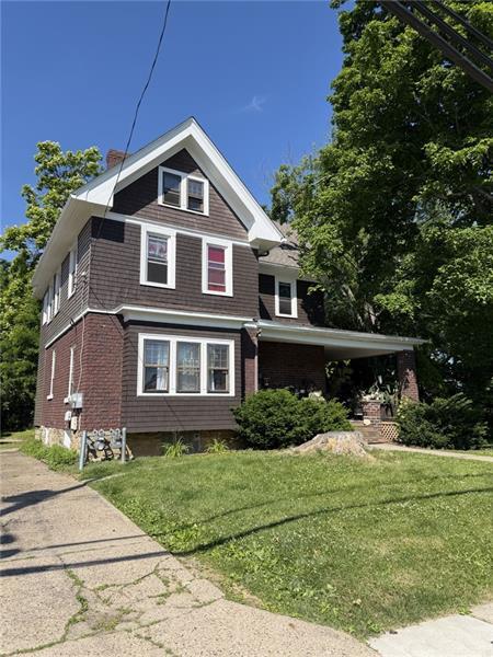 Building Photo - 500 Fordham Ave