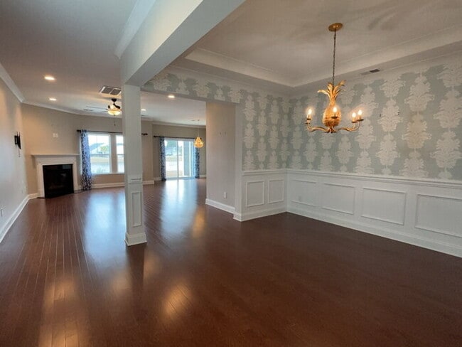 Photo - 292 Calm Water Way