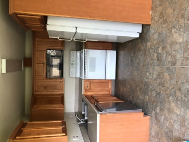 Photo - 260 40th Ct