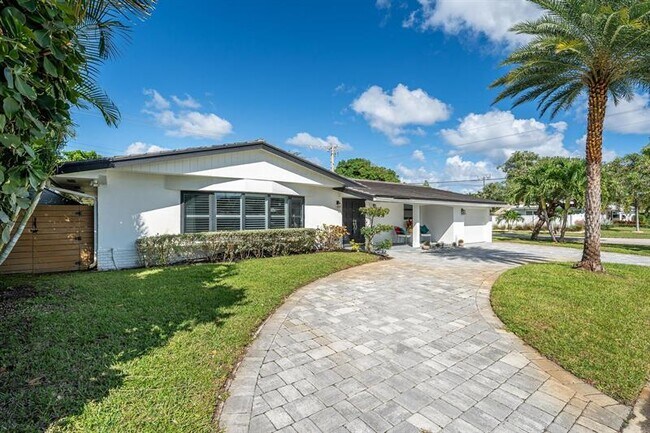 Photo - 2197 NE 61st Ct