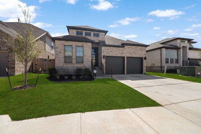 Photo - 9422 Iron Keeper