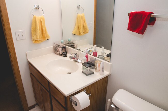 Photo - West View Apartments