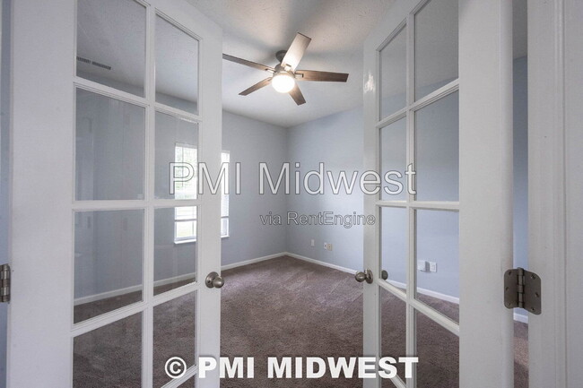 Photo - 8171 Brookville Wy