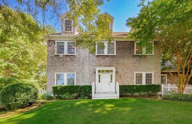 Photo - 18 Cuffee Dr