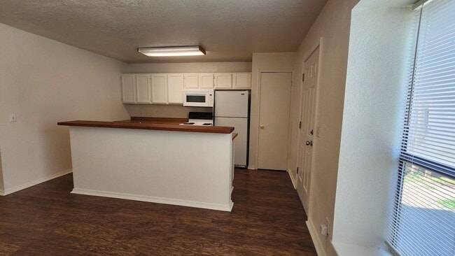 Photo - Norman Duplex