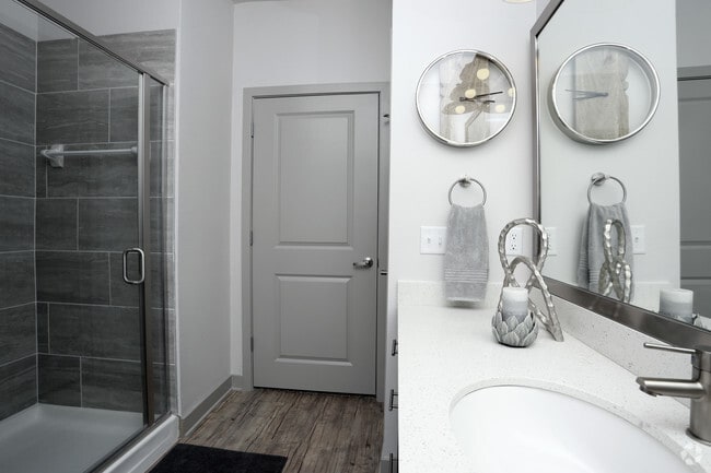 Studio S4 - Shelby at Northside