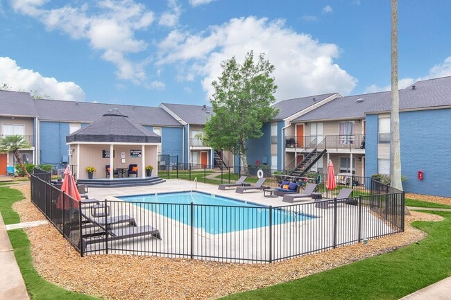 Westwood Park Apartments