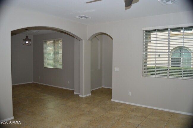 Photo - 964 S Almira Ave