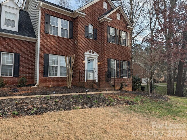 Photo - 1013 Muirfield Dr