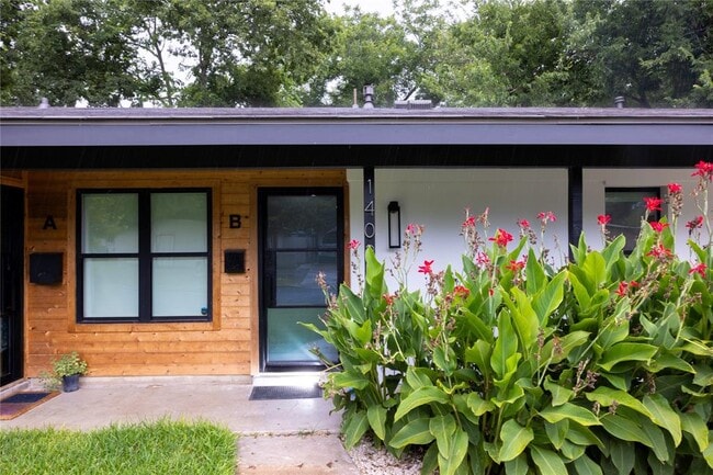 Building Photo - 1402 Braes Ridge Dr Rental