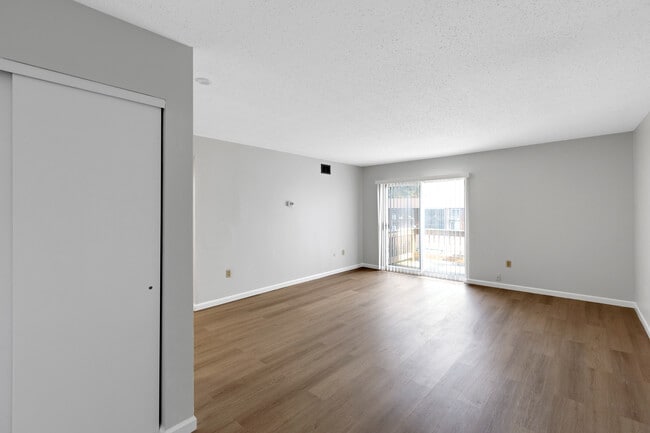 Photo - Northview Heights Apartments