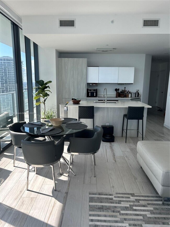 Photo - 480 NE 31st St Unit 3001