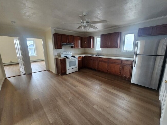 Photo - 37 Forest Ave Unit 3