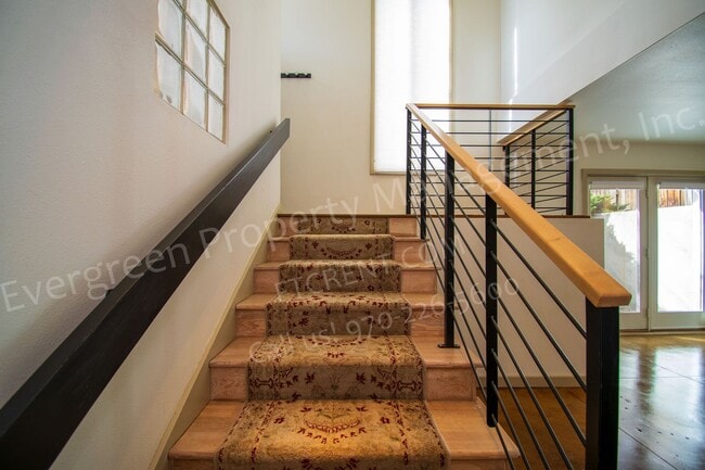 Photo - 419 W Mountain Ave Unidad #3