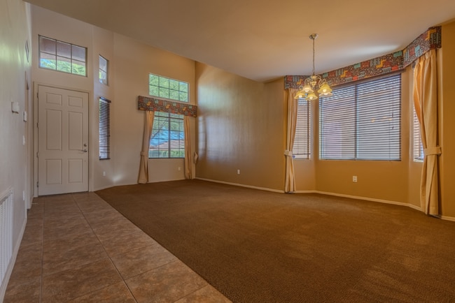 Photo - Beautiful home, close to Walmart, Sprouts ...