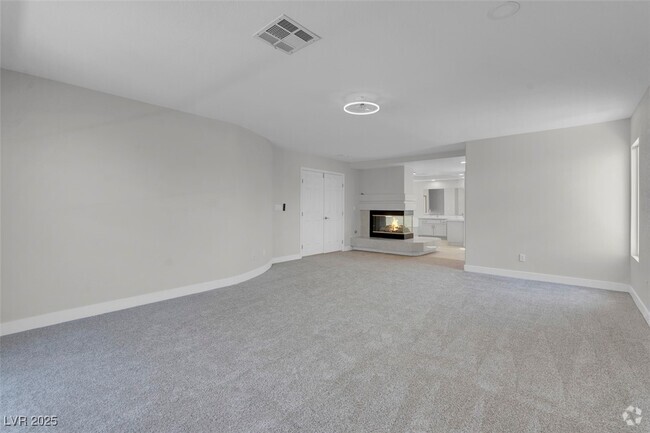 Building Photo - 3604 N Campbell Rd Rental