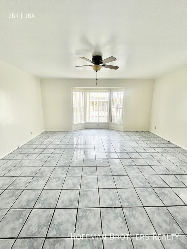 Photo - 2838 W Vernon Ave