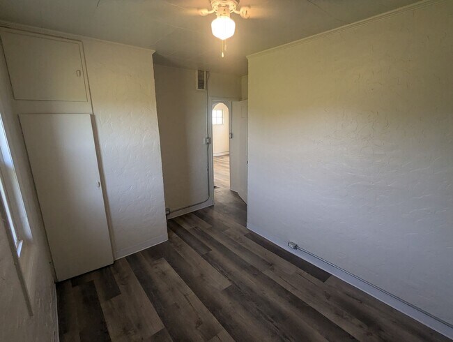 Photo - Kansasville Rental with Garage Parking