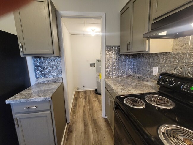 Photo - 105 Plaza Oaks Rd